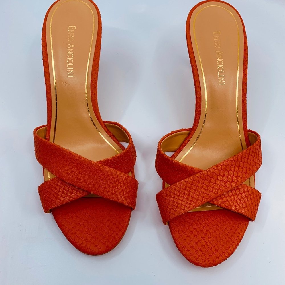 Enzo Angiolini coral orange snake print heels